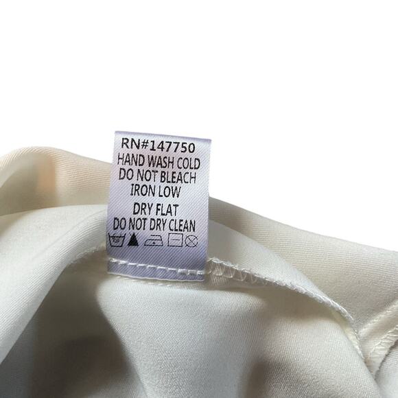 Collection by Cezele White Babydoll Style Tunic. Sheer Detail. Size Small - Picture 7 of 7